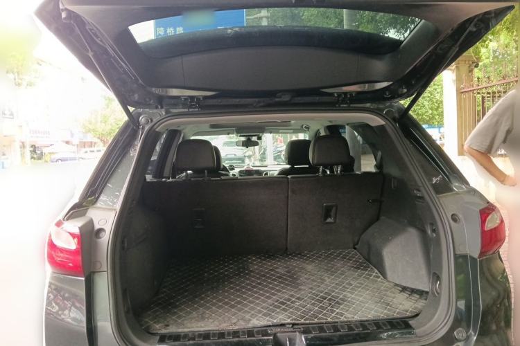 Used Chevrolet Equinox 2017 535T Automatic YuJie Edition Trunk