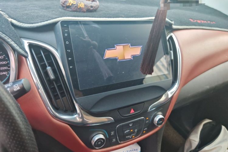 Used Chevrolet Equinox 2017 535T Automatic Chijie Edition Audio And AC Panel