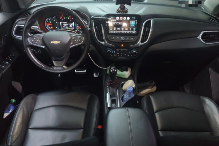 Used Chevrolet Equinox 2017 535T Automatic YuJie Edition Center Console