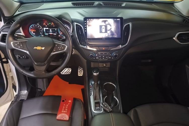Used Chevrolet Equinox 2017 535T Automatic YuJie Edition Center Console