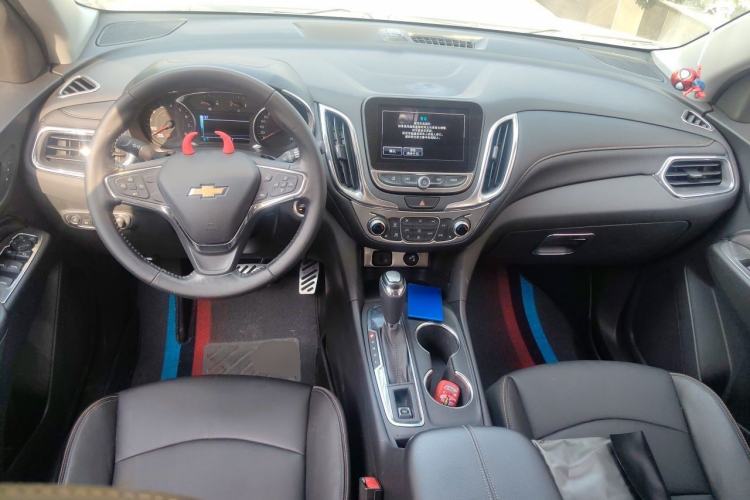 Used Chevrolet Equinox 2017 535T Automatic YuJie Edition Center Console