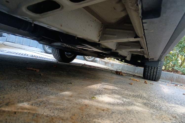Used Chevrolet Equinox 2017 550T Automatic All-Wheel-Drive Top-Tier Version Chassis Front Left