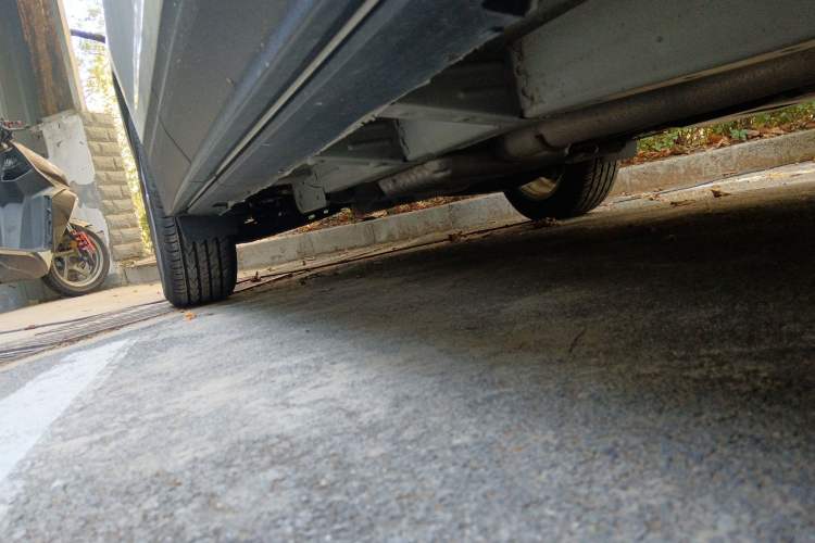 Used Chevrolet Equinox 2017 550T Automatic All-Wheel-Drive Top-Tier Version Chassis Front Right