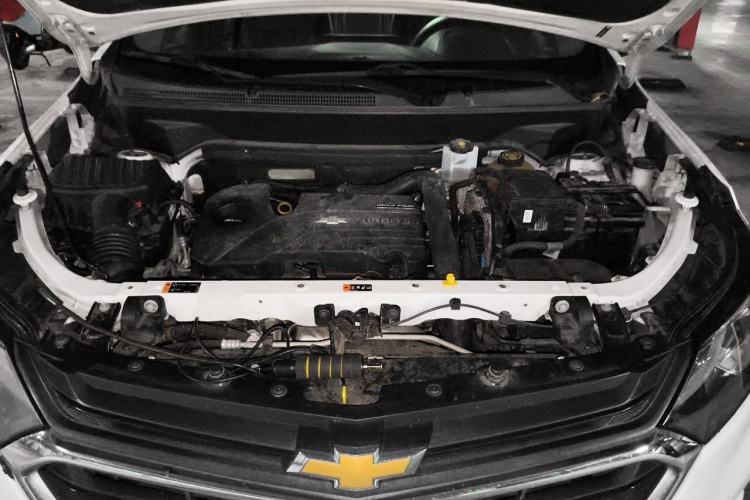 Used Chevrolet Equinox 2017 535T Automatic Chijie Edition Engine Bay