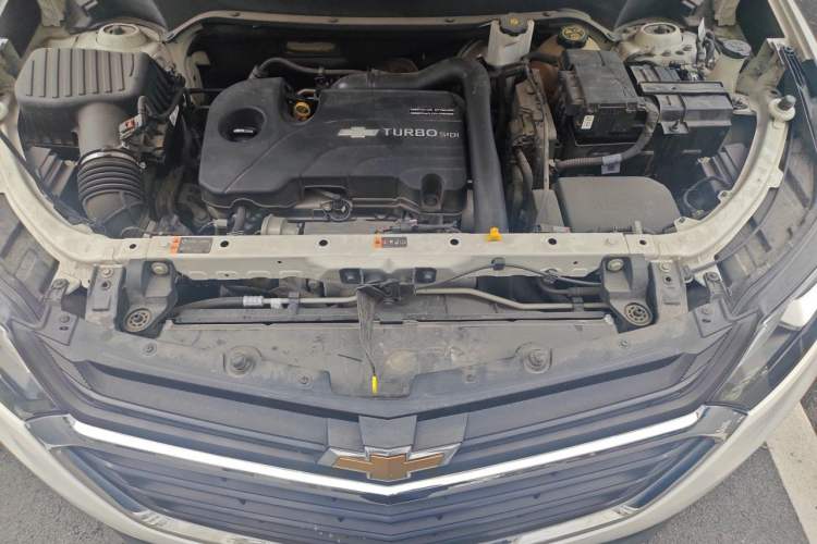Used Chevrolet Equinox 2017 535T Automatic All-Wheel-Drive Xiangjie Edition Engine Bay