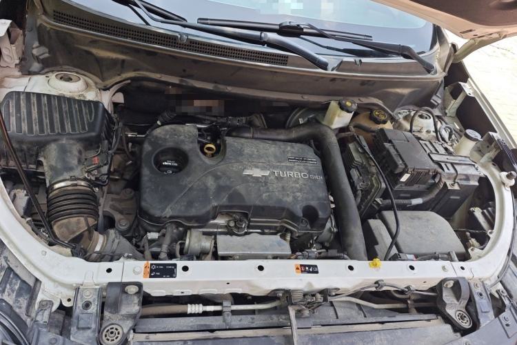 Used Chevrolet Equinox 2017 535T Automatic YuJie Edition Engine Bay