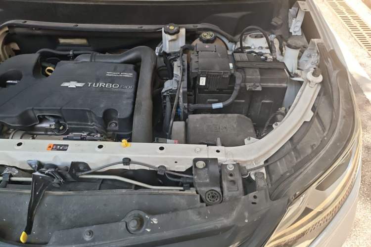 Used Chevrolet Equinox 2017 535T Automatic YuJie Edition Engine Bay Left