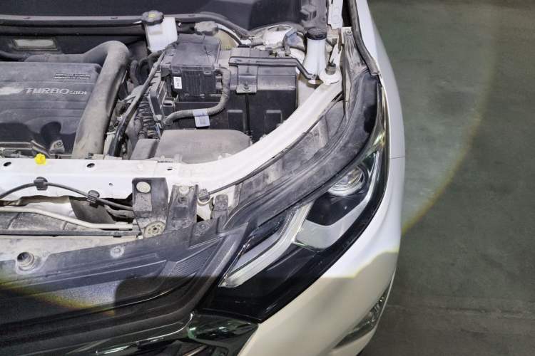 Used Chevrolet Equinox 2017 535T Automatic YuJie Edition Engine Bay Left