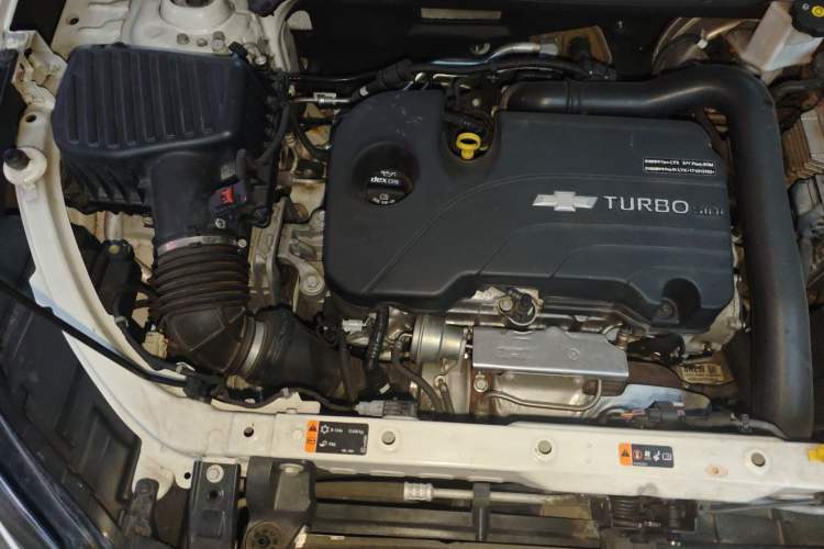 Used Chevrolet Equinox 2017 535T Automatic YuJie Edition Engine Bay Right