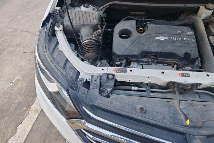 Used Chevrolet Equinox 2017 535T Automatic Chijie Edition Engine Bay Right