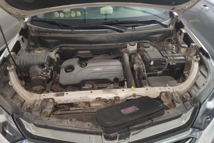 Used Chevrolet Equinox 2017 535T Automatic YuJie Edition Engine Bay