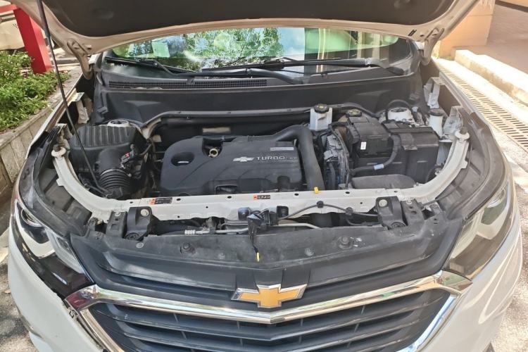 Used Chevrolet Equinox 2017 535T Automatic YuJie Edition Engine Bay
