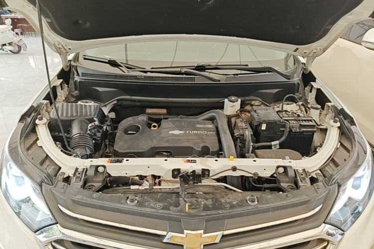 Used Chevrolet Equinox 2017 535T Automatic YuJie Edition Engine Bay