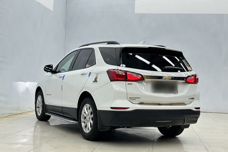 Used Chevrolet Equinox 2017 535T Automatic Chijie Edition Exterior 3