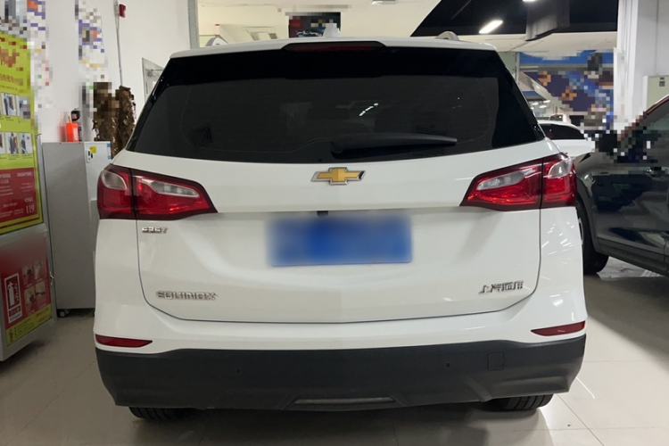 Used Chevrolet Equinox 2017 535T Automatic YuJie Edition Exterior 4