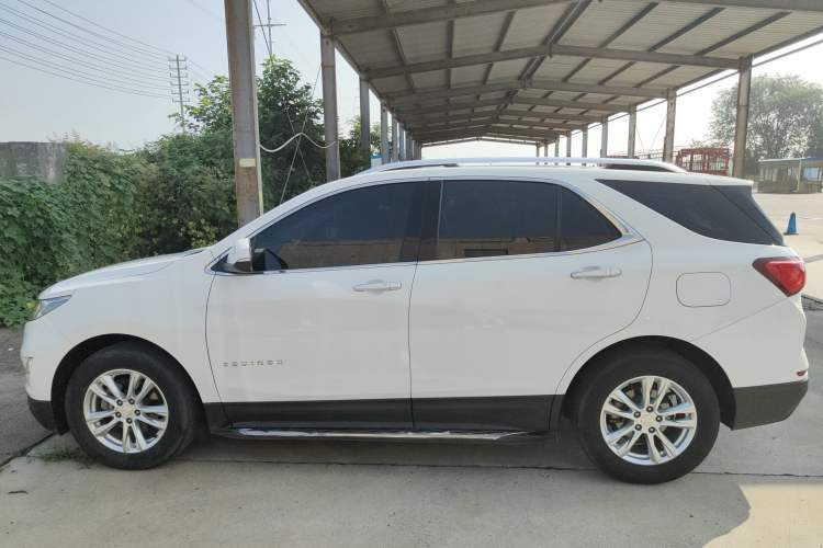 Used Chevrolet Equinox 2017 535T Automatic YuJie Edition Exterior 5
