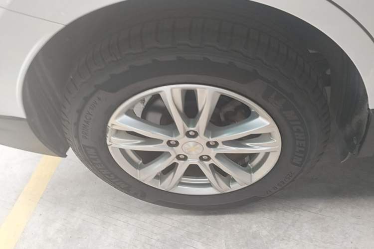 Used Chevrolet Equinox 2017 535T Automatic YuJie Edition Exterior 5