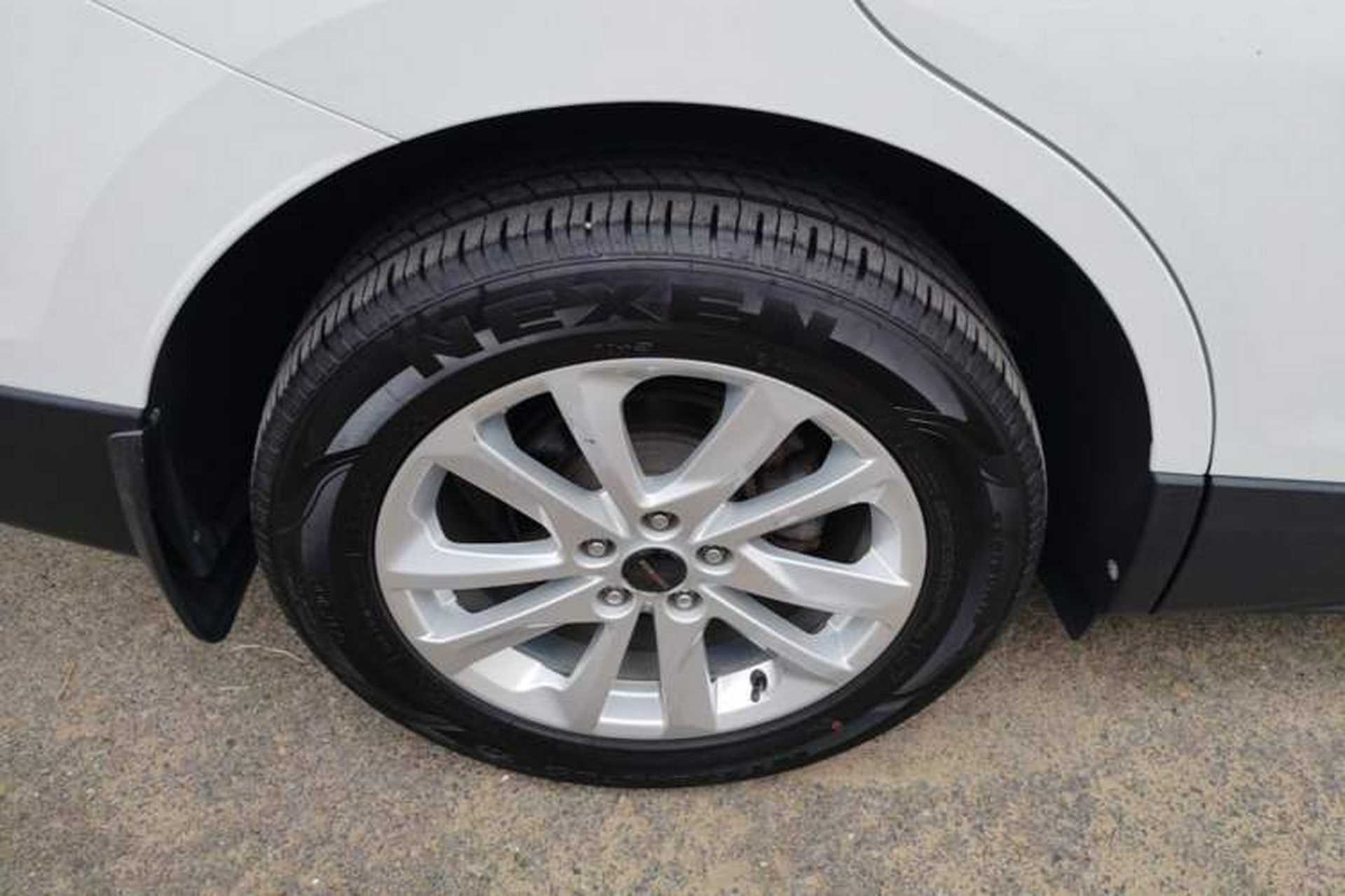 Used Chevrolet Equinox 2017 550T Automatic All-Wheel-Drive Huanjie Edition Exterior 5