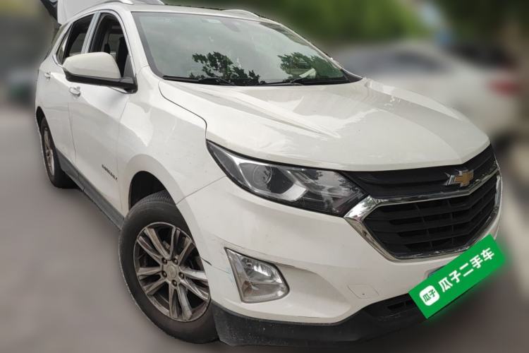 Used Chevrolet Equinox 2017 535T Automatic YuJie Edition Front Right 45 Deg
