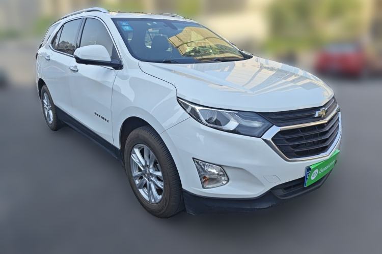 Used Chevrolet Equinox 2017 535T Automatic YuJie Edition Front Right 45 Deg
