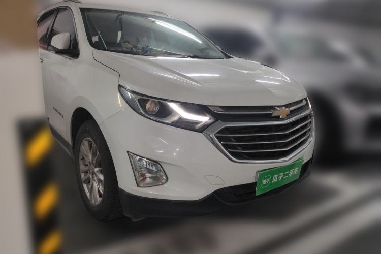 Used Chevrolet Equinox 2017 535T Automatic YuJie Edition Front Right 45 Deg