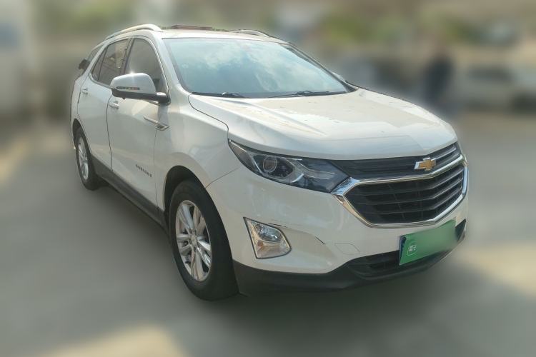 Used Chevrolet Equinox 2017 535T Automatic YuJie Edition Front Right 45 Deg