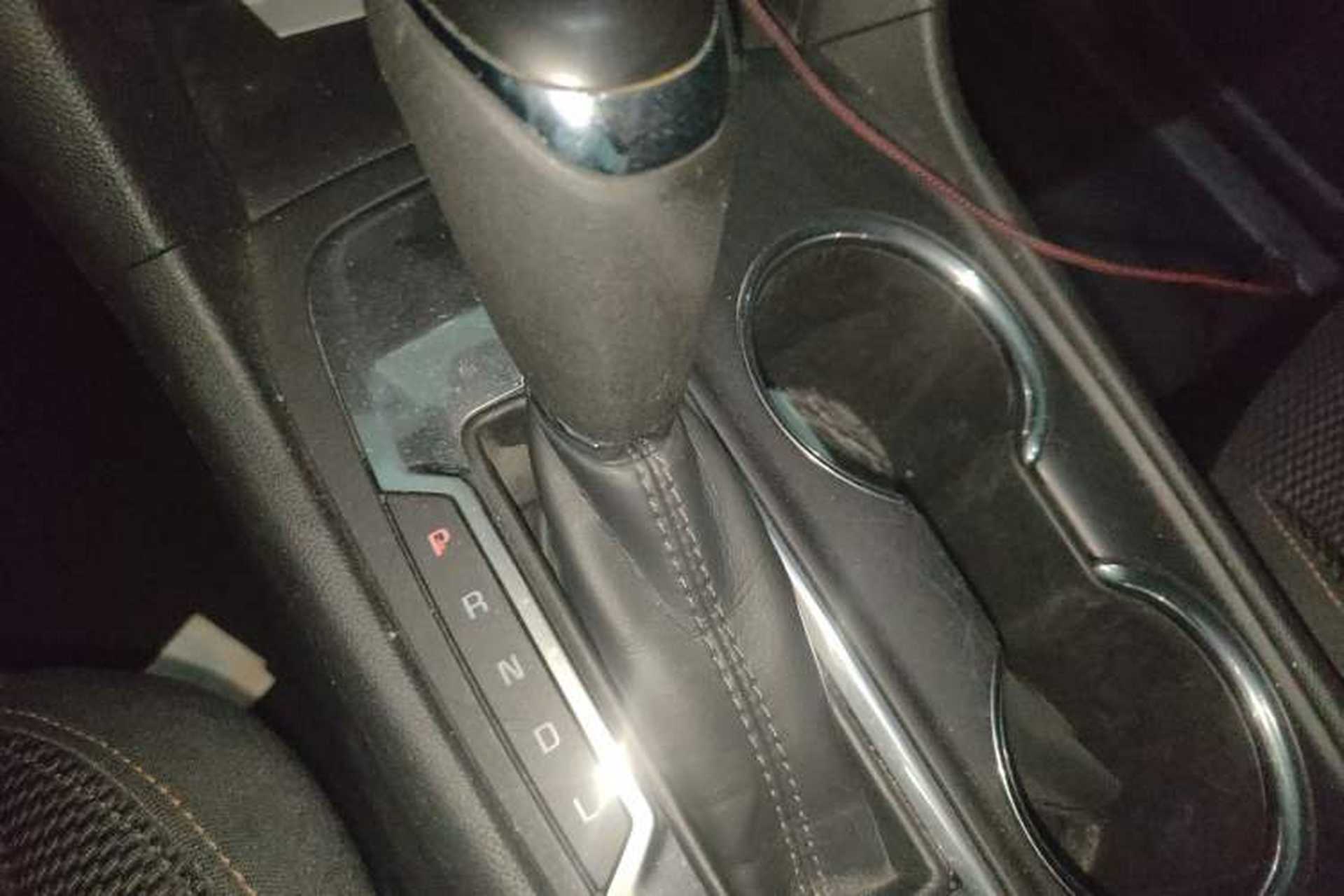 Used Chevrolet Equinox 2017 535T Automatic Chijie Edition Gear Lever