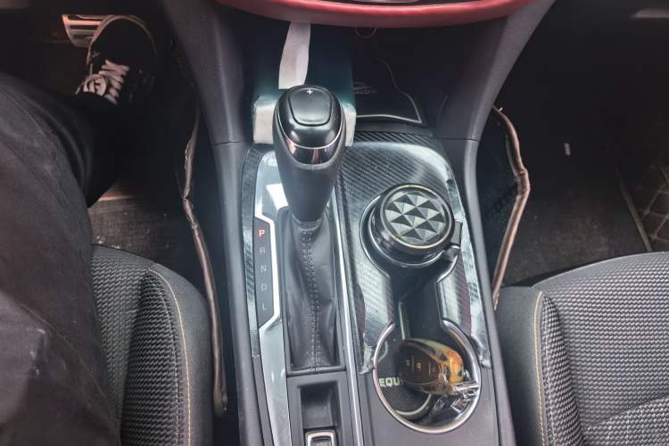 Used Chevrolet Equinox 2017 535T Automatic Chijie Edition Gear Lever