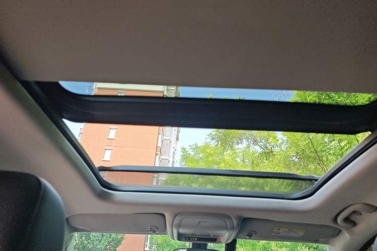Used Chevrolet Equinox 2017 535T Automatic YuJie Edition Headliner