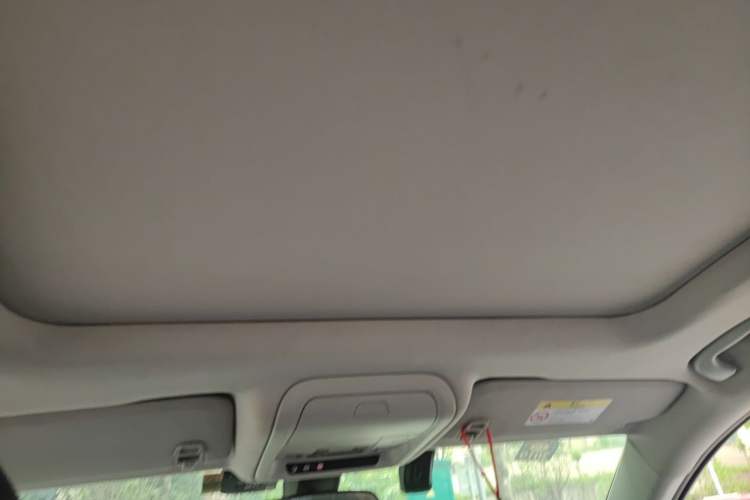 Used Chevrolet Equinox 2017 535T Automatic YuJie Edition Headliner