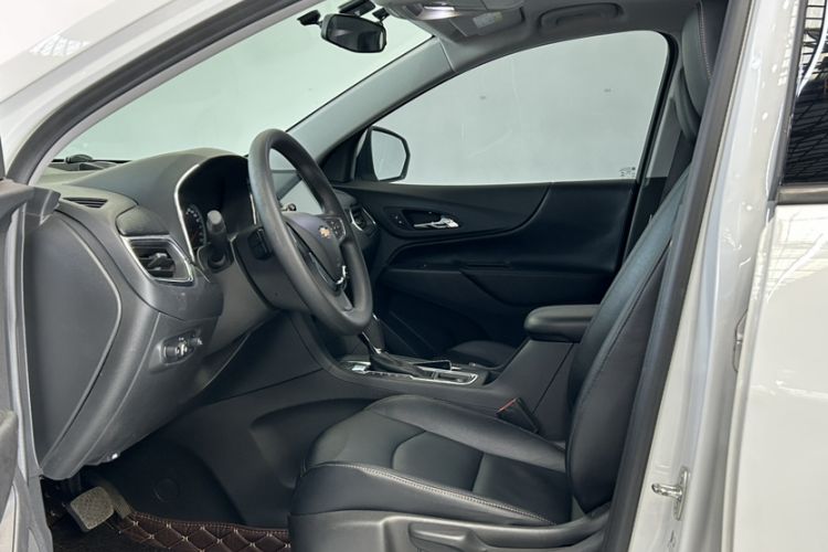 Used Chevrolet Equinox 2017 535T Automatic Lingjie Edition Interior 1