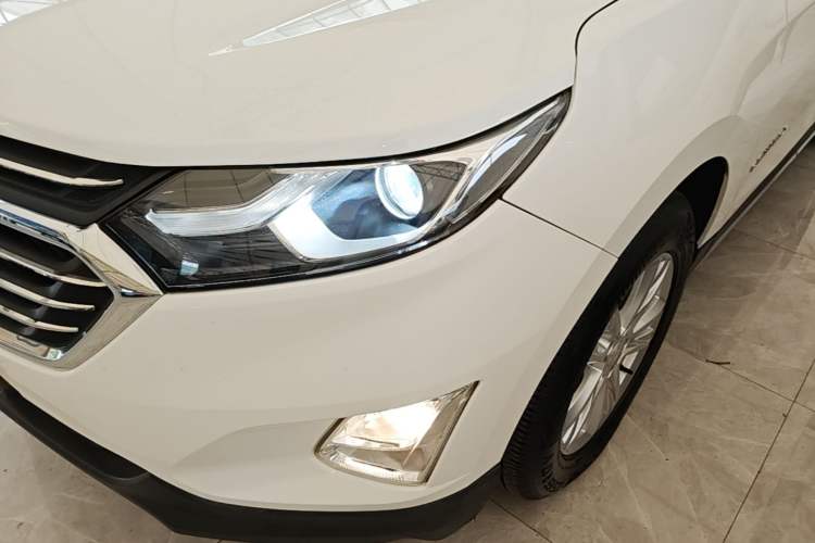 Used Chevrolet Equinox 2017 535T Automatic YuJie Edition Left Front Headlight