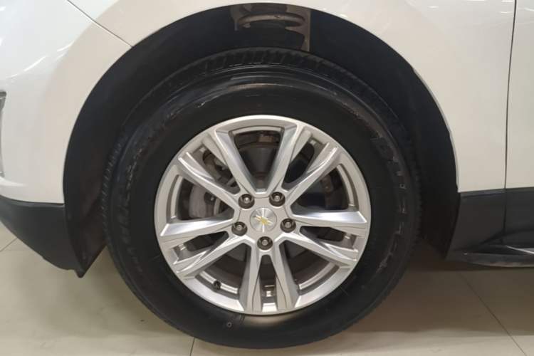 Used Chevrolet Equinox 2017 535T Automatic YuJie Edition Left Front Wheel Hub