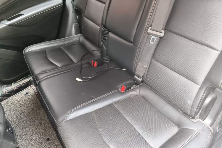 Used Chevrolet Equinox 2017 550T Automatic All-Wheel-Drive Huanjie Edition Left Rear Seat