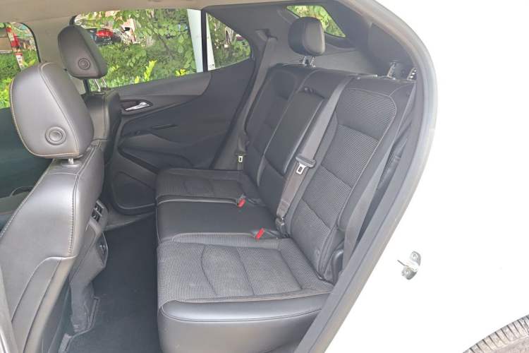 Used Chevrolet Equinox 2017 535T Automatic Chijie Edition Left Rear Seat