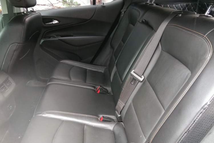Used Chevrolet Equinox 2017 RS 550T Automatic All-Wheel-Drive Boundary Edition Left Rear Seat