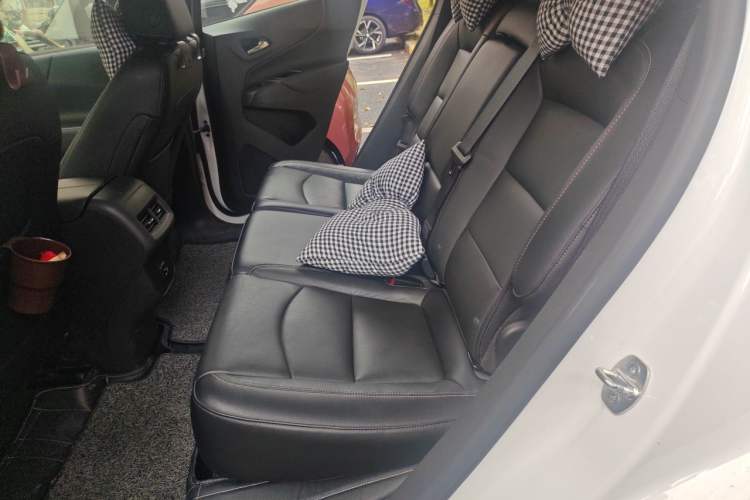 Used Chevrolet Equinox 2017 535T Automatic All-Wheel-Drive Xiangjie Edition Left Rear Seat