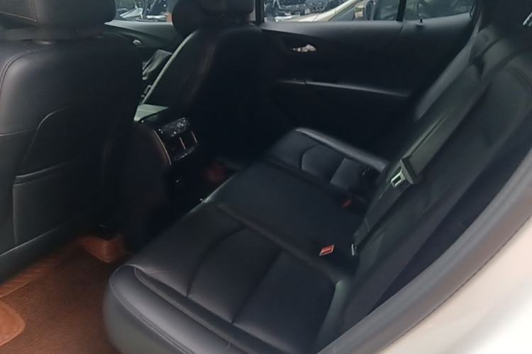 Used Chevrolet Equinox 2017 550T Automatic All-Wheel-Drive Huanjie Edition Left Rear Seat