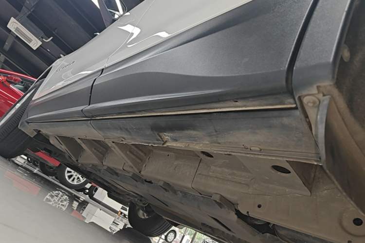Used Chevrolet Equinox 2017 535T Automatic Lingjie Edition Left Side Sill