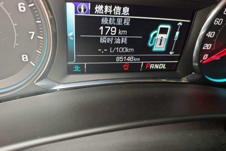 Used Chevrolet Equinox 2017 535T Automatic YuJie Edition Odometer Close Up