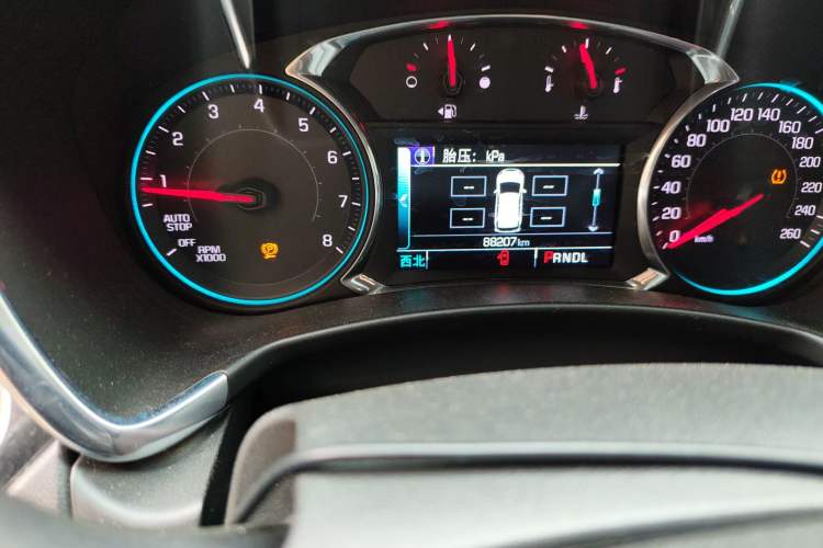 Used Chevrolet Equinox 2017 535T Automatic YuJie Edition Odometer Close Up