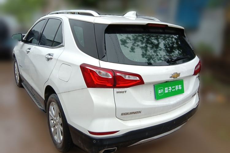 Used Chevrolet Equinox 2017 RS 550T Automatic All-Wheel-Drive Boundary Edition Rear Left 45 Deg