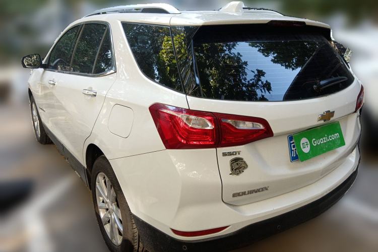 Used Chevrolet Equinox 2017 550T Automatic All-Wheel-Drive Top-Tier Version Rear Left 45 Deg
