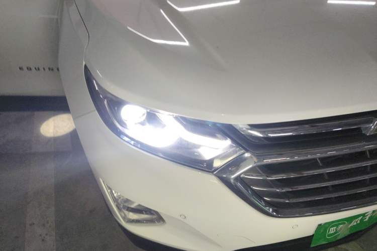 Used Chevrolet Equinox 2017 550T Automatic All-Wheel-Drive Huanjie Edition Right Front Headlight