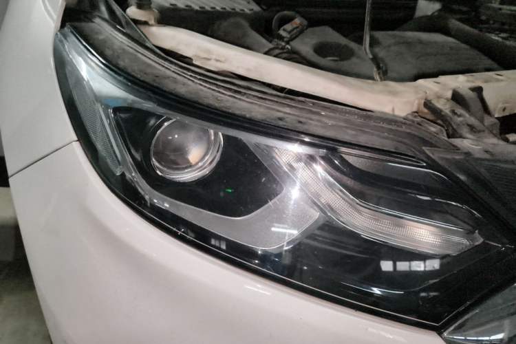Used Chevrolet Equinox 2017 535T Automatic Chijie Edition Right Front Headlight
