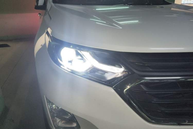 Used Chevrolet Equinox 2017 535T Automatic YuJie Edition Right Front Headlight
