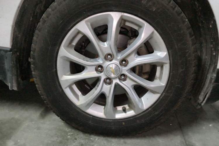 Used Chevrolet Equinox 2017 535T Automatic Chijie Edition Right Front Wheel Hub