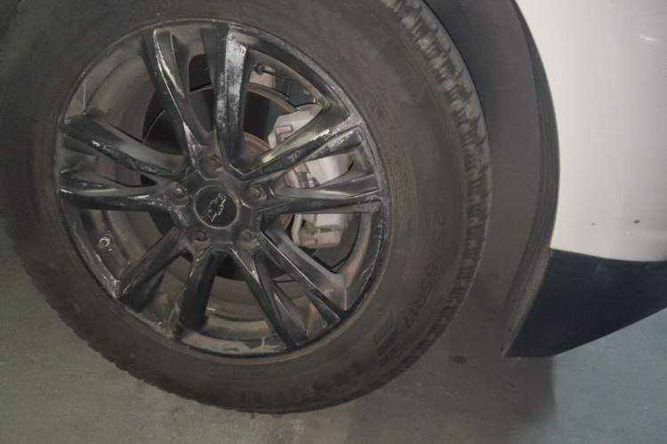 Used Chevrolet Equinox 2017 535T Automatic YuJie Edition Right Front Wheel Hub