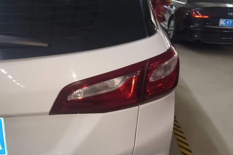 Used Chevrolet Equinox 2017 535T Automatic YuJie Edition Right Rear Taillight