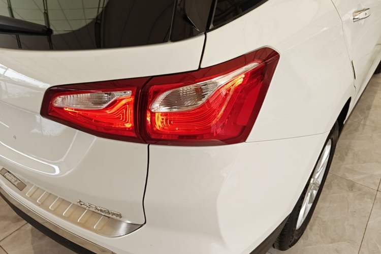 Used Chevrolet Equinox 2017 535T Automatic YuJie Edition Right Rear Taillight